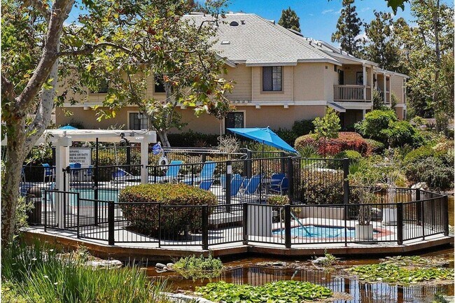 Building Photo - 12291 Carmel Vista Rd