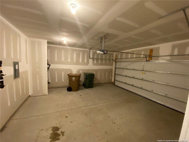 Building Photo - 1206 Wingstem Pl