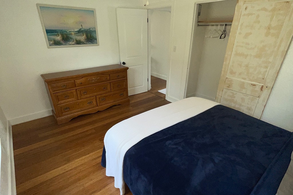 Building Photo - 4520 Burlington Ave N