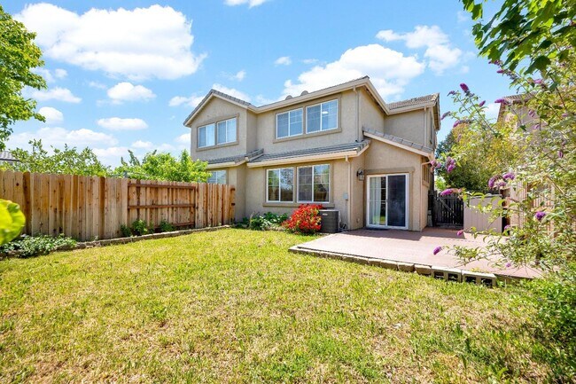 Building Photo - 3355 Seymour Ct