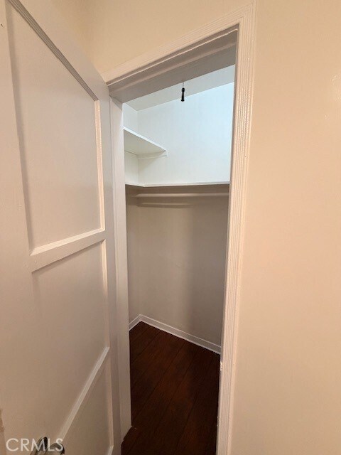 Building Photo - 1153 Justin Ave