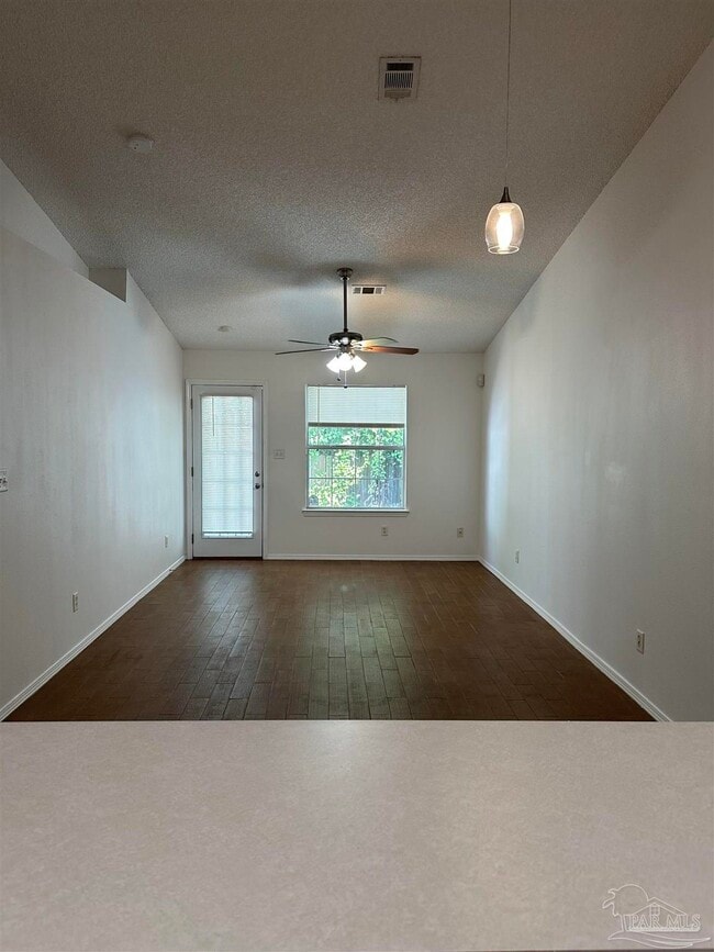 Building Photo - 5602 W Shore Dr