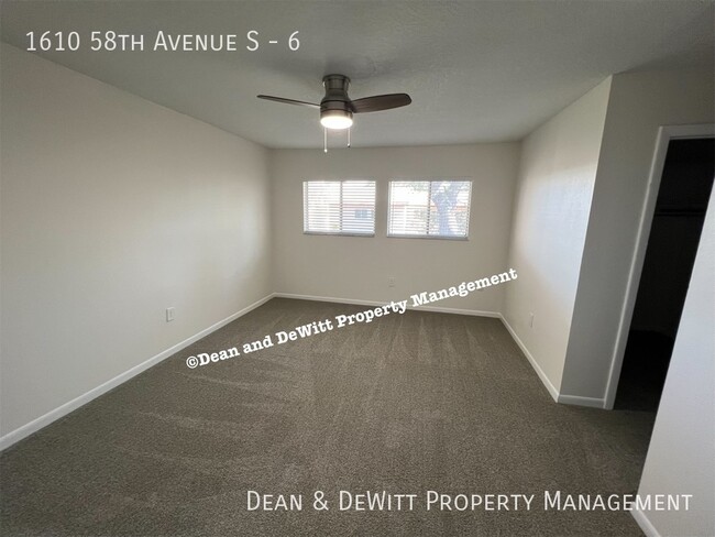 Building Photo - 1610 58th Ave S