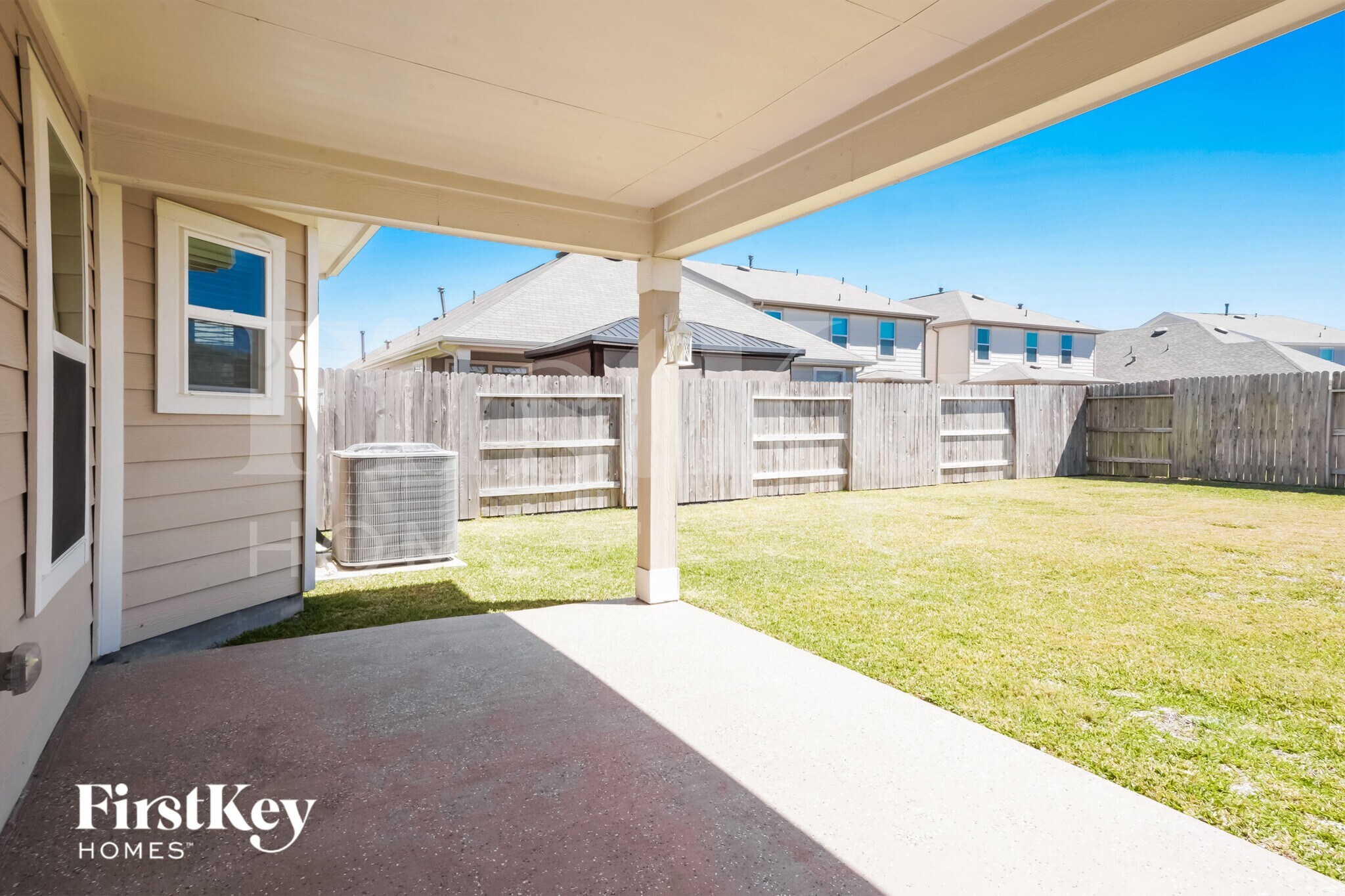 Building Photo - 16603 Live Oak Canyon Dr