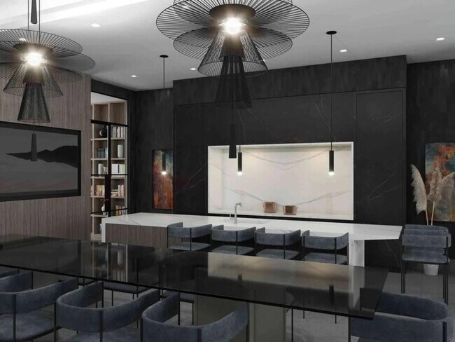 Building Photo - 326 N Union Ave