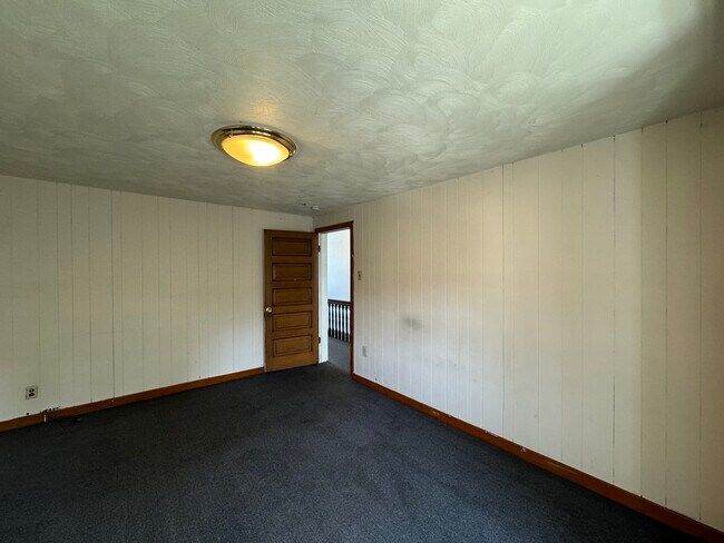 Building Photo - 505 Cato St