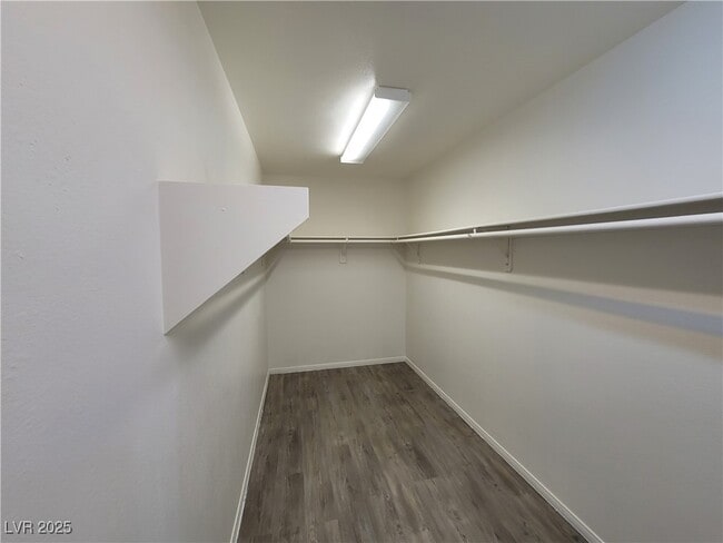 Building Photo - 10799 Flame Vine Ct