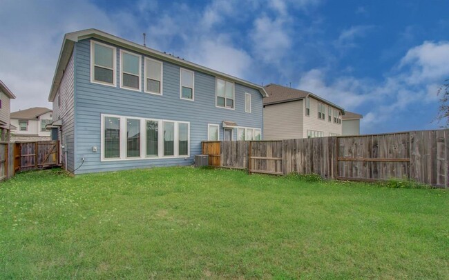 Building Photo - 4138 Balboa Dr