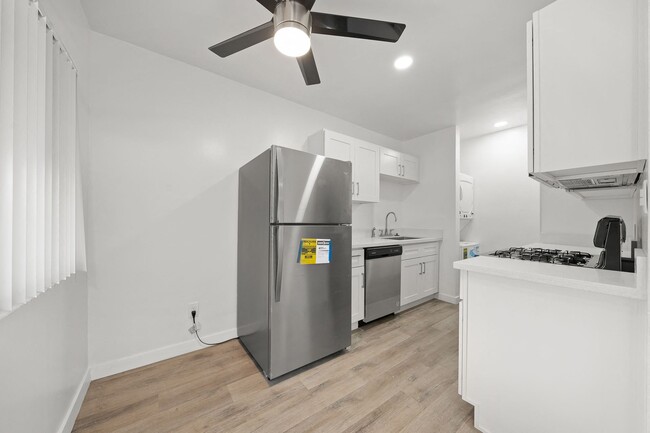Floorplan - 839-845 Glenway Dr.