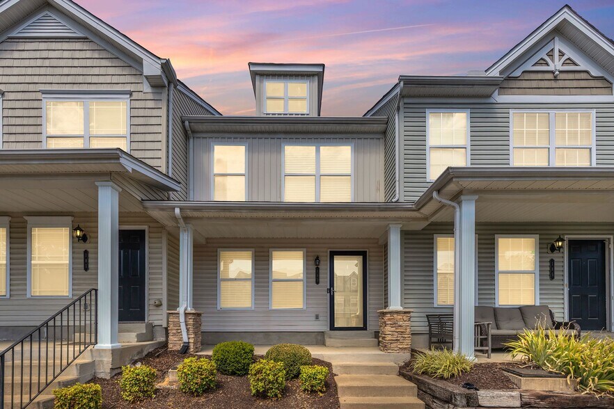 Building Photo - 1382 Rural Hill Rd