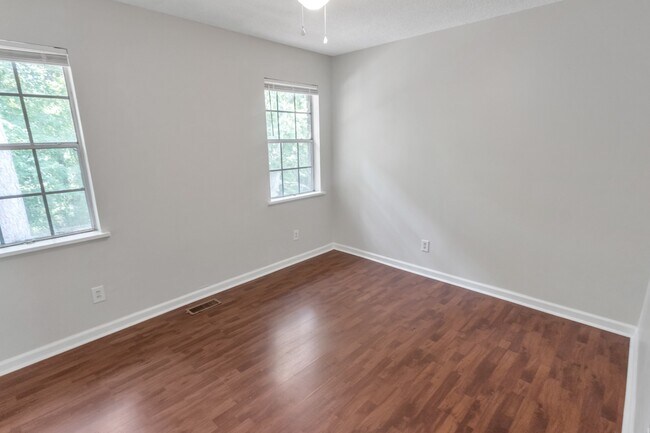 Building Photo - 1212 Boone Hill Rd