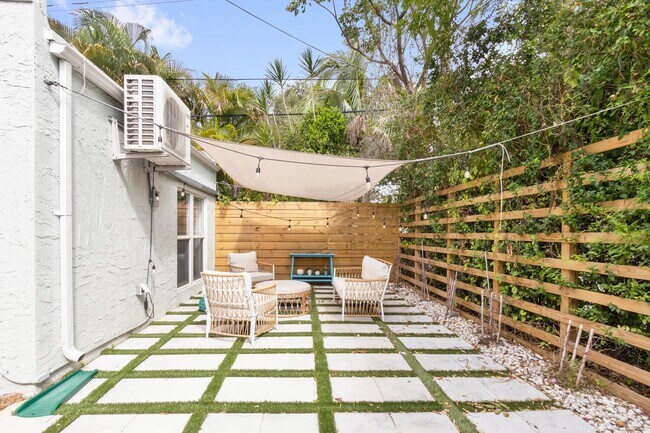 Building Photo - 101 NE 47th St