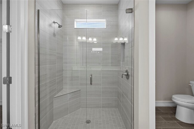 Building Photo - 502 Kamari Cv