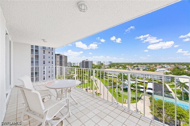 Building Photo - 10691 Gulf Shore Dr