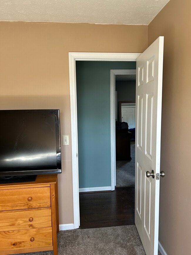 Building Photo - 704 Jayme Rhae Ln