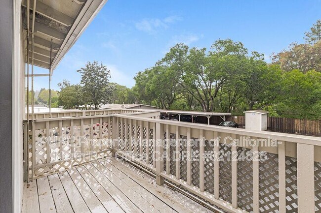 Building Photo - 148 Brush Creek Rd