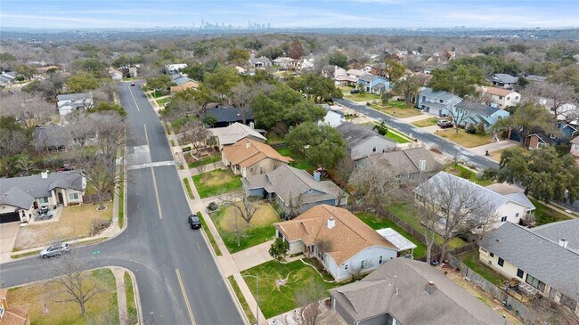 Building Photo - 7901 Seminary Ridge Dr