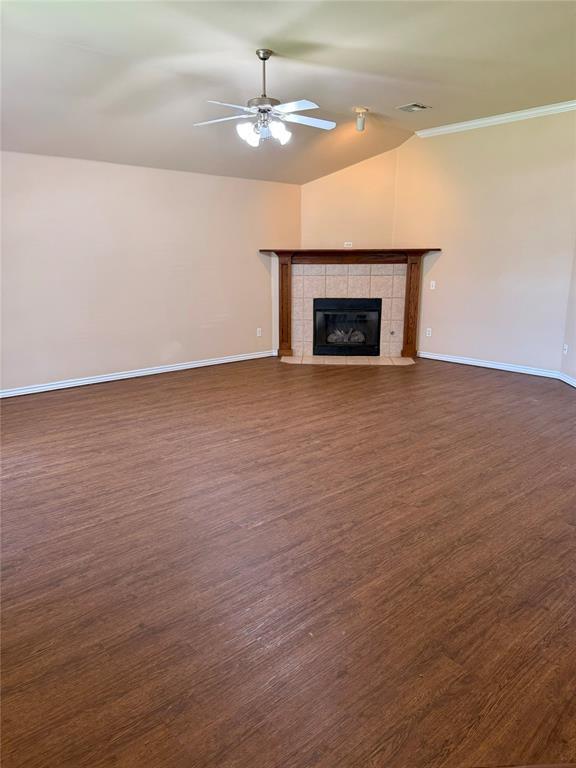 Building Photo - 1421 Teakwood Dr