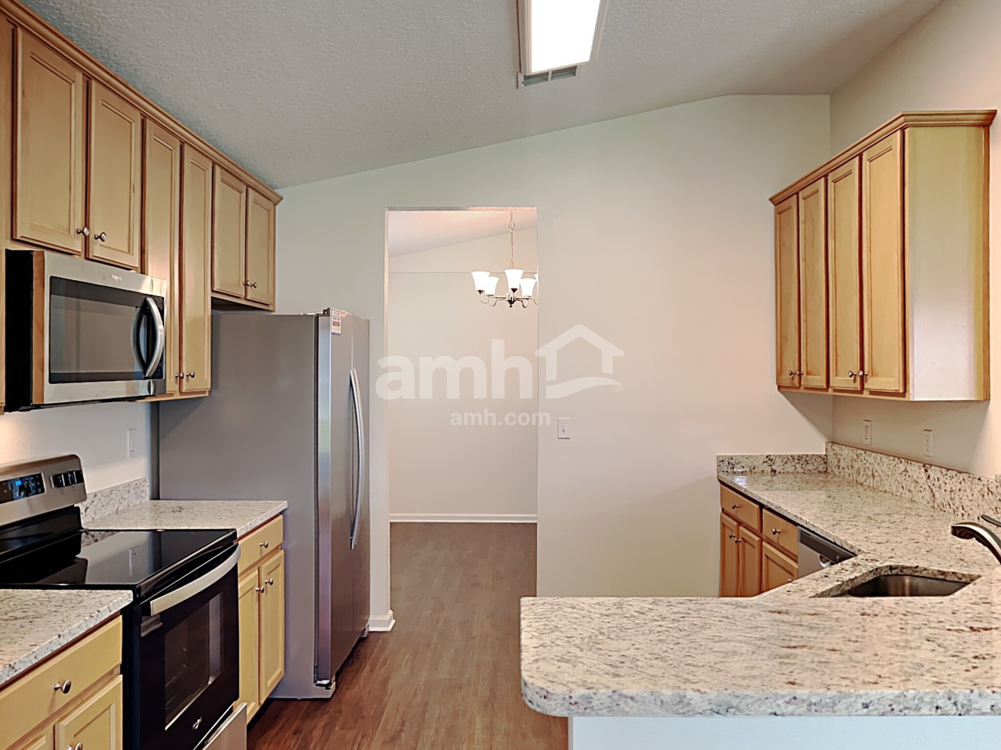 Building Photo - 2842 Woodstone Dr