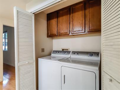 Building Photo - 6216 Buena Vista Dr