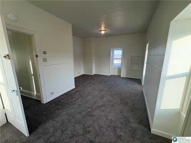 Building Photo - 146 North St