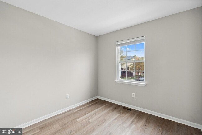 Building Photo - 4935 Wallflower Wy