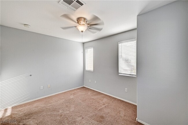 Building Photo - 10425 MIHELA Ave