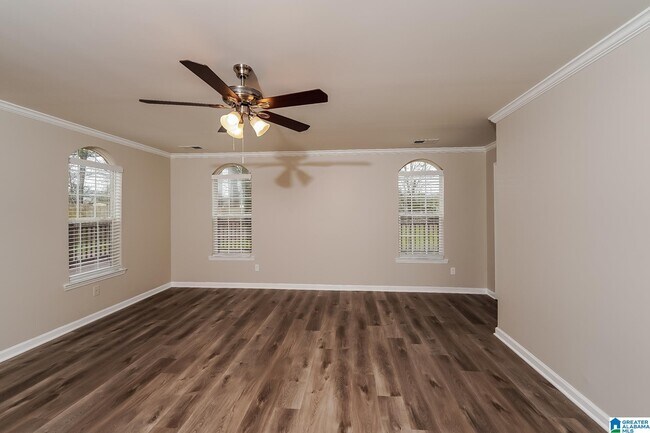 Building Photo - 2812 Lambert Cir