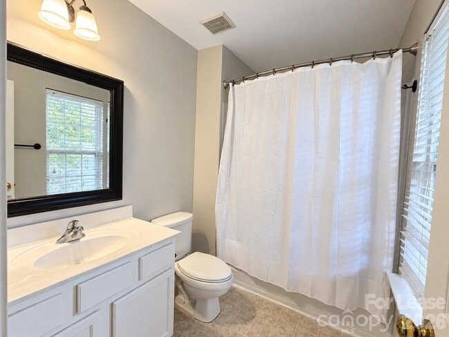 Building Photo - 12222 Royal Castle Ct