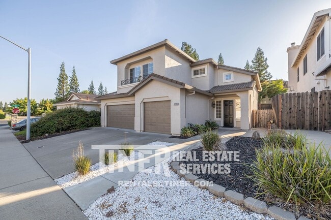 Building Photo - 3205 Corniche Ln