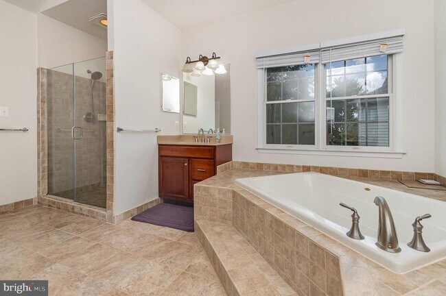 Building Photo - 25346 Justice Dr