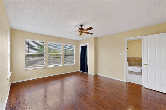 Building Photo - 6027 Homestead Ct