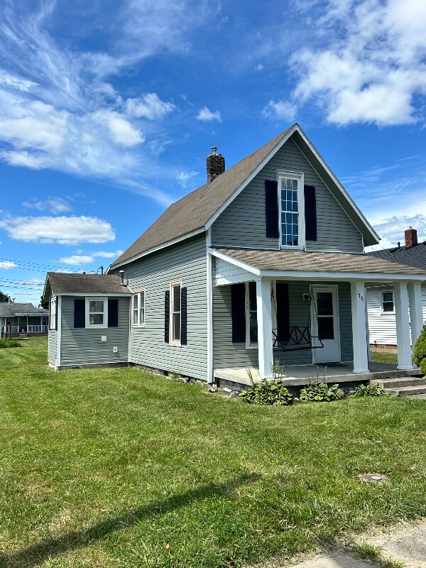 Building Photo - 118 2nd St