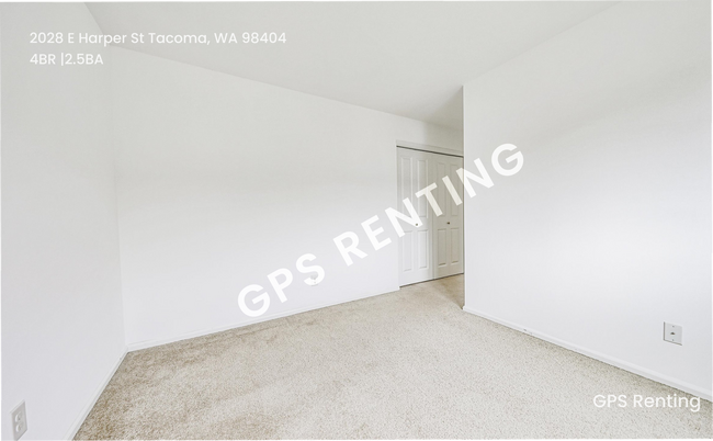 Building Photo - 2028 E Harper St