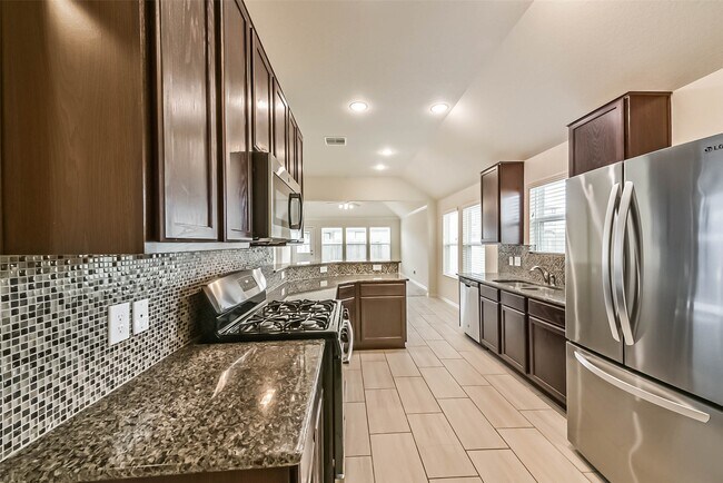 Building Photo - 2630 Zephyr Ln