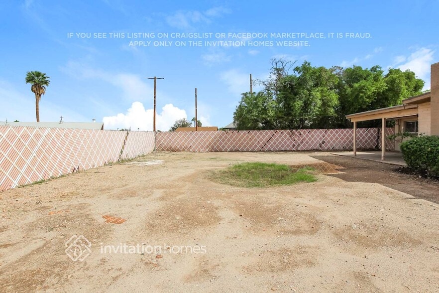 Building Photo - 3910 W Loma Ln