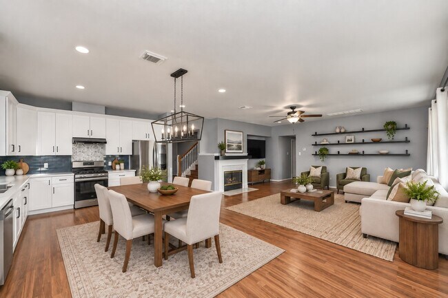 Building Photo - 16319 Autumn Leigh Dr