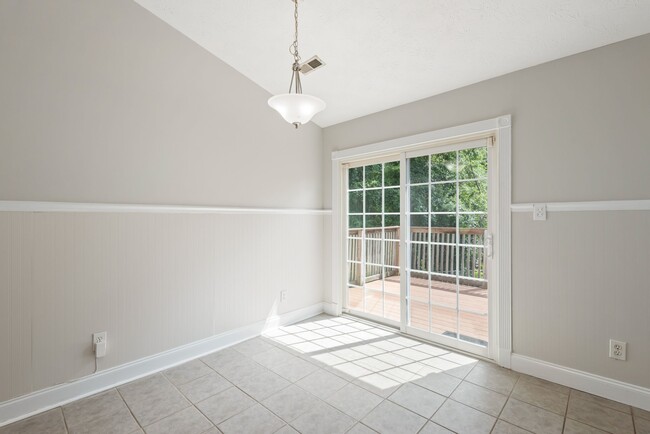 Building Photo - 5957 Warrenpark Ln