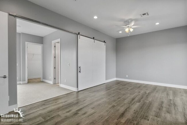 Building Photo - Fairmount Ave