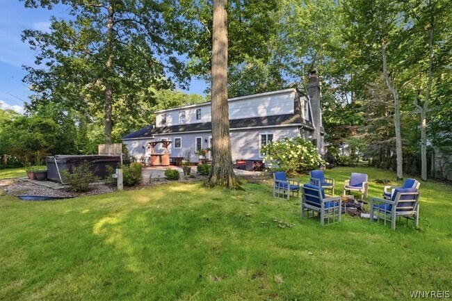 Building Photo - 125 Amberwood Dr