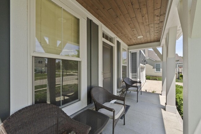 Building Photo - 6412 Dicesare Lp