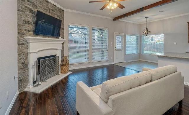 Building Photo - 2817 Pioneer Dr