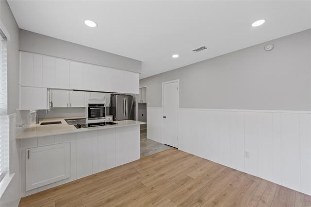 Building Photo - 6250 Shirley Dr