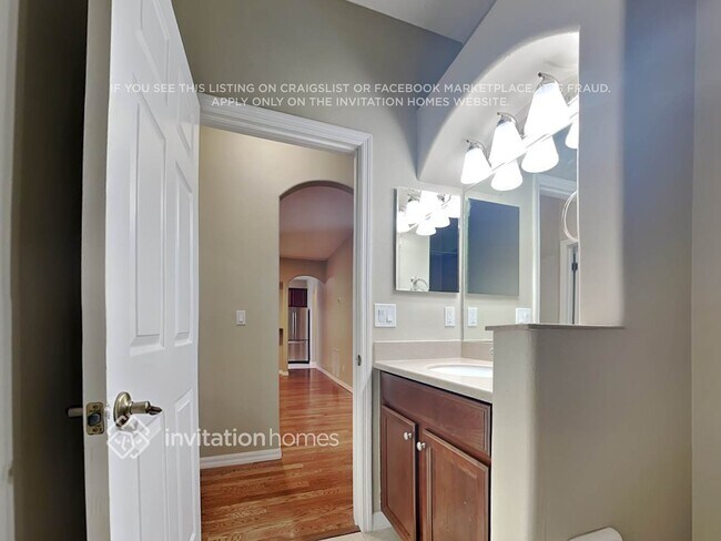 Building Photo - 1162 Hailey St