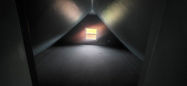 Building Photo - Spacious 3-Bedroom Home with Comfort & Charm in Youngstown