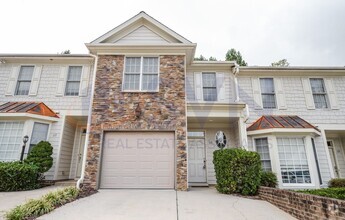 Building Photo - Cozy Townhome in Durham, NC!