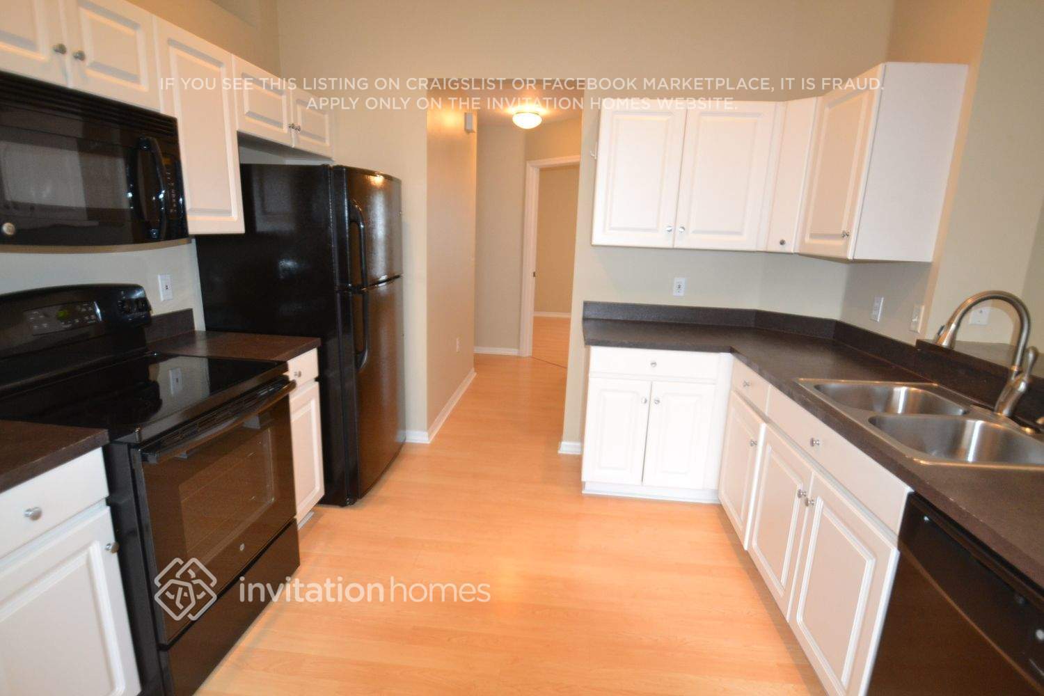 Building Photo - 2717 Brookville Dr