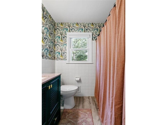 Building Photo - 1620 Winnetka Ave N