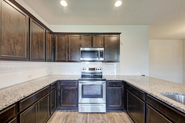 Building Photo - 125 Jubilee Dr