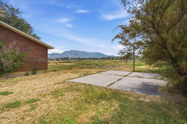 Building Photo - 3548 S Midland Dr